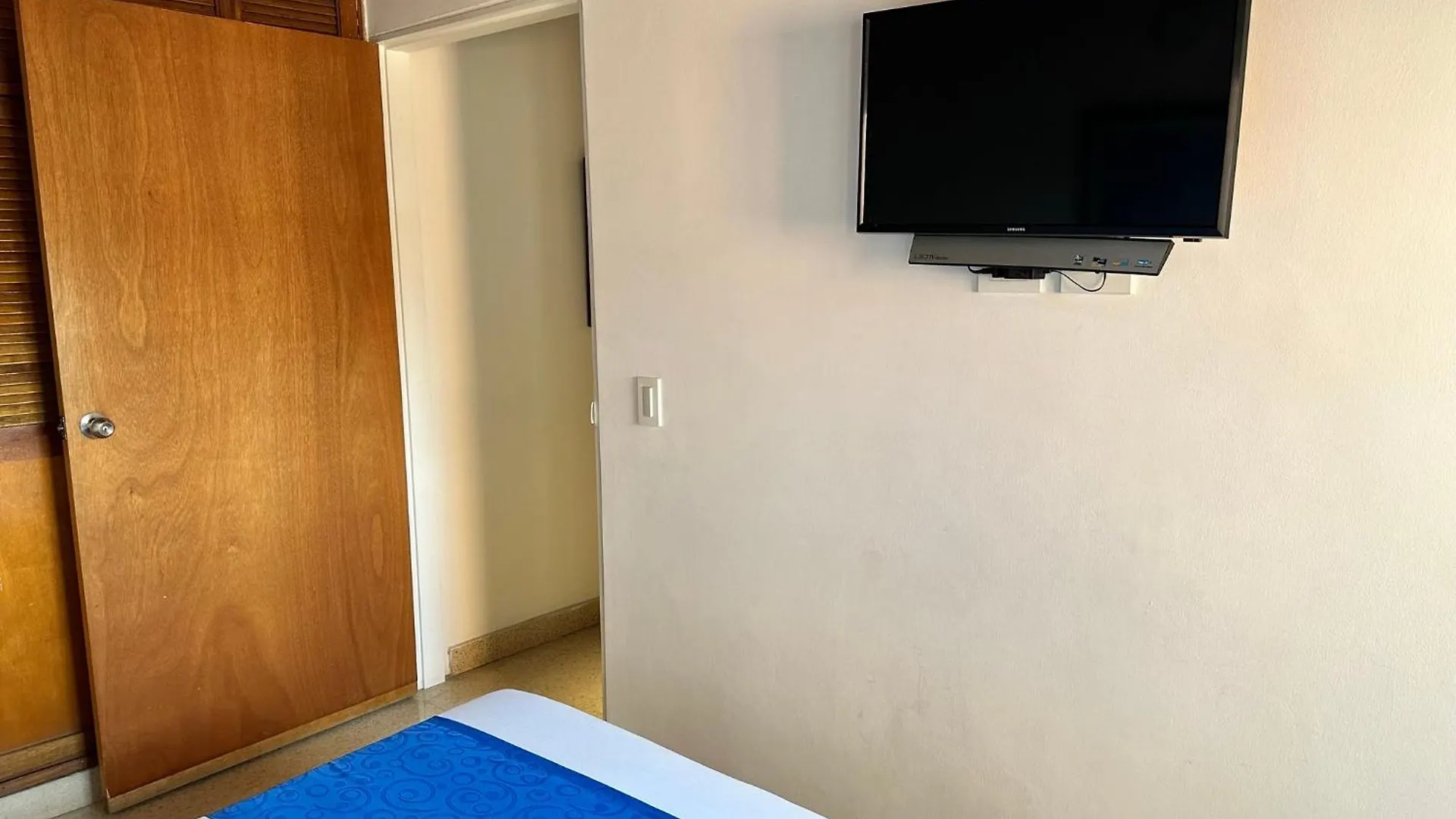 Apartament Amoblados Medellin Laureles Kolumbia