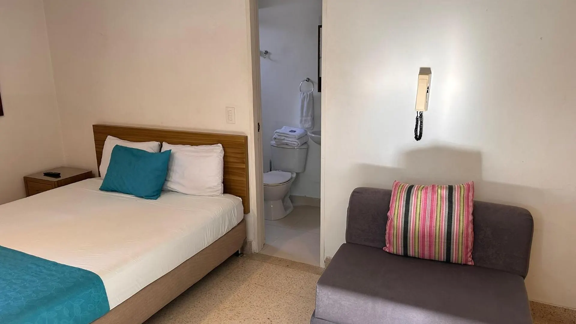 Apartamento Amoblados Medellín Laureles Colombia