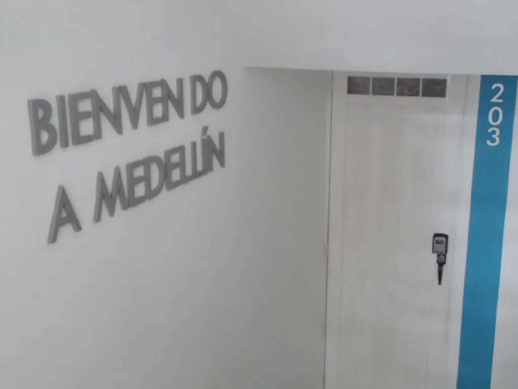 Apartamento Amoblados Medellín Laureles